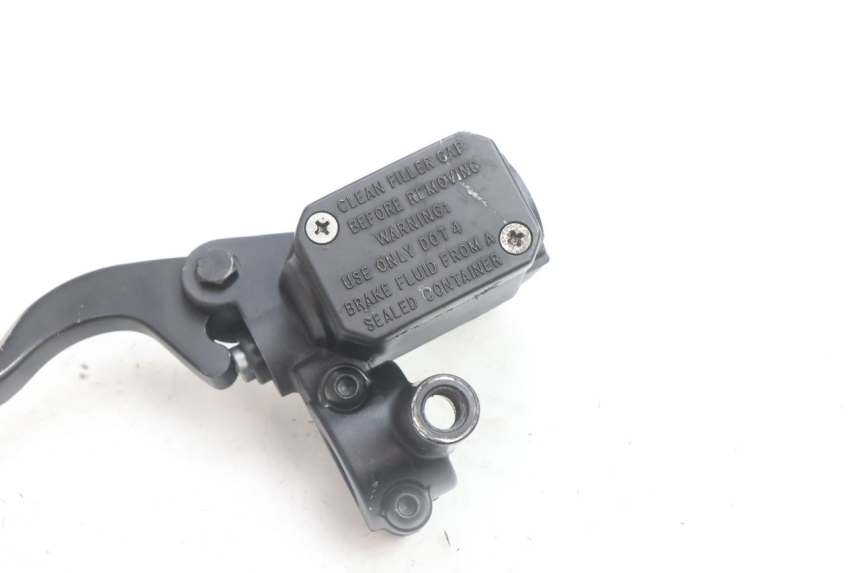 photo de POMPA HAMULCA TYLNEGO YAMAHA X-MAX XMAX 125 (2010 - 2013) - Szczegół części