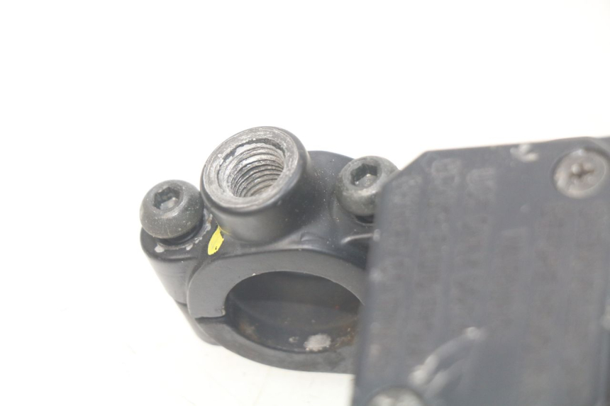 photo de POMPA HAMULCA TYLNEGO PIAGGIO X7 125 (2007 - 2013) - Szczegół części