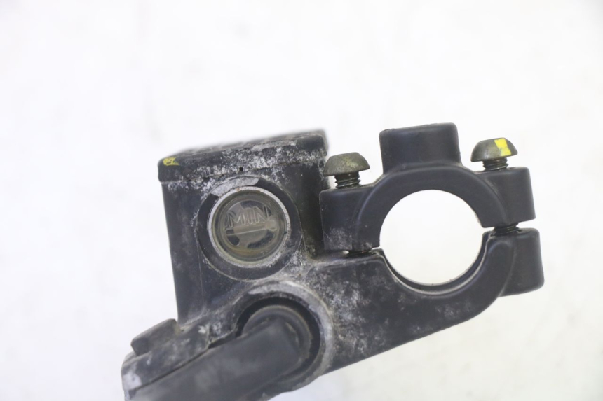 photo de POMPA HAMULCA TYLNEGO PIAGGIO XEVO - X EVO 125 (2007 - 2017) - Widok ogólny