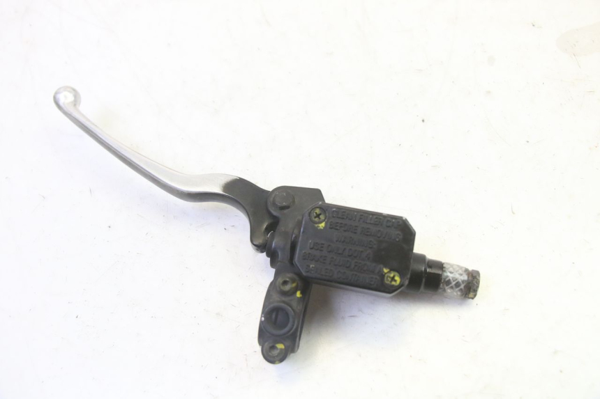 photo de POMPA HAMULCA TYLNEGO PIAGGIO XEVO - X EVO 125 (2007 - 2017) - Widok główny