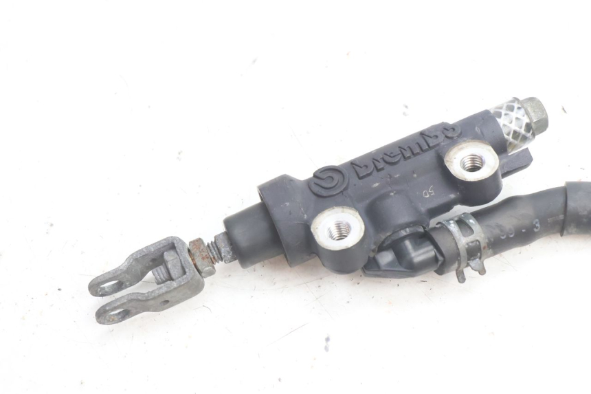 photo de GŁÓWNY CYLINDER HAMULCA TYLNEGO YAMAHA XJR 1300 (1998 - 2002) - Szczegół części