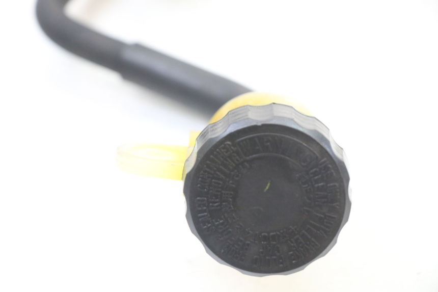 photo de POMPA HAMULCA TYLNEGO YAMAHA XJ6 600 (2008 - 2016) - Inny kąt widzenia