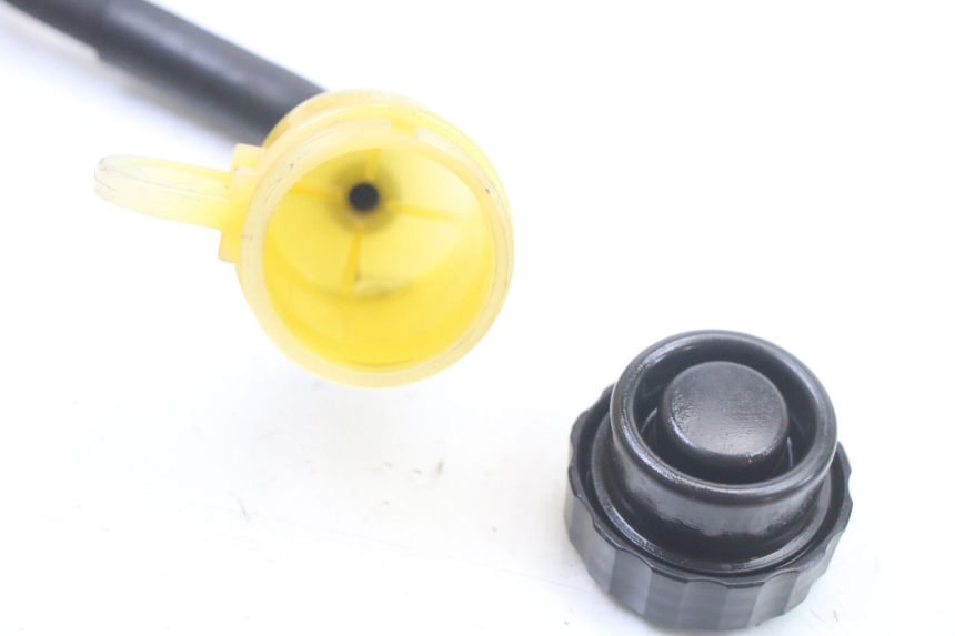 photo de POMPA HAMULCA TYLNEGO YAMAHA XJ6 600 (2008 - 2016) - Zbliżenie techniczne