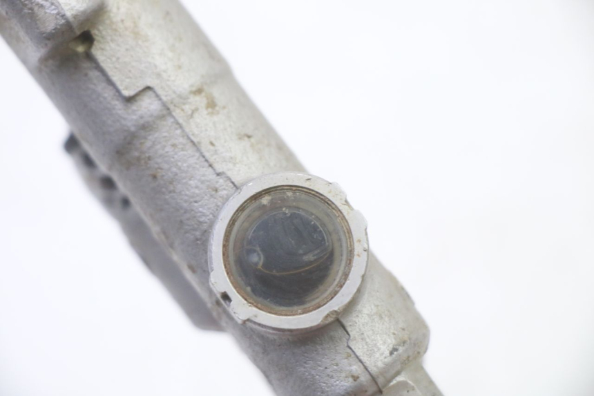 photo de POMPA HAMULCA TYLNEGO YAMAHA YZ 85 (2022 - 2025) - Inny kąt widzenia