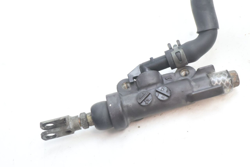 photo de TYLNY CYLINDER HAMULCOWY YAMAHA YZF R GENESIS 750 (1993 - 1998) - Szczegół części