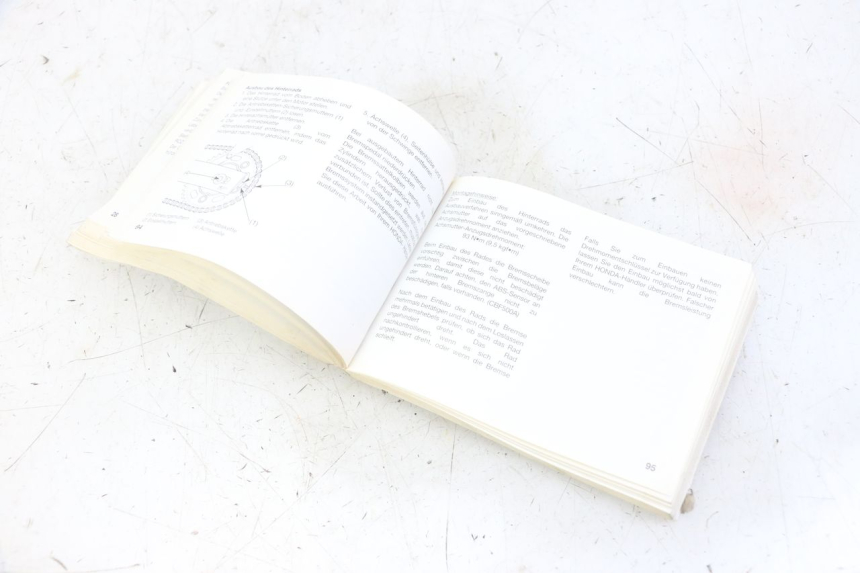 photo de INSTRUKCJA OBSŁUGI HONDA CBF 500 (2004 - 2007) - Zoom stanu zużycia