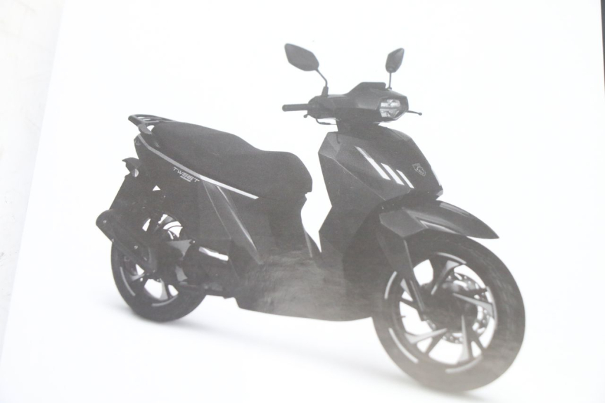 photo de INSTRUKCJA OBSŁUGI PEUGEOT TWEET 4T 50 (2023 - 2025) - Szczegół części