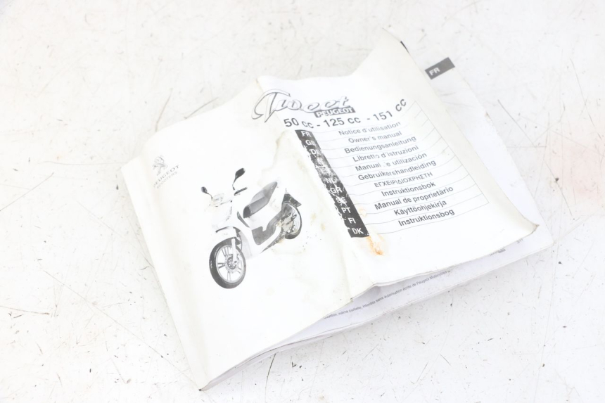 photo de INSTRUKCJA OBSŁUGI PEUGEOT TWEET 4T 50 (2014 - 2019) - Widok główny