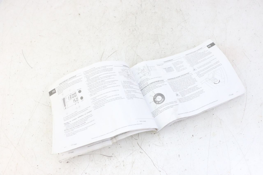 photo de INSTRUKCJA OBSŁUGI PEUGEOT TWEET 4T 50 (2014 - 2019) - Zoom stanu zużycia