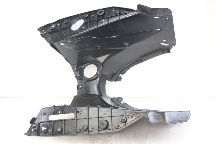 photo de STOPIEŃ PODNÓŻEK QUADRO 3D S 350 (2013 - 2018) - Zoom stanu zużycia