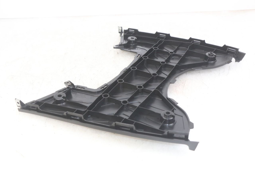 photo de STOPIEŃ PODNÓŻEK KYMCO AGILITY 16+ 4T 50 (2018 - 2023) - Punkty mocowania