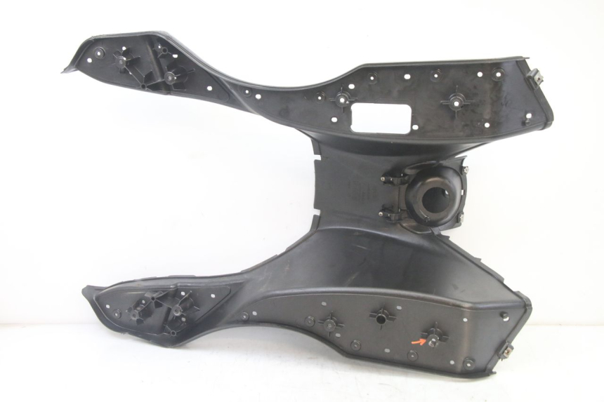 photo de STOPIEŃ PODNÓŻEK APRILIA ATLANTIC 125 (2003 - 2009) - Punkty mocowania