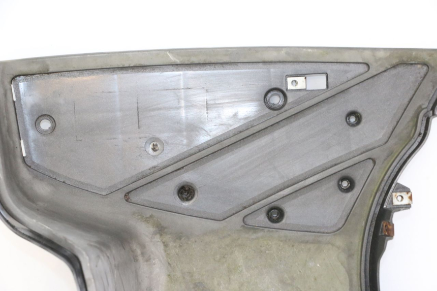 photo de STOPIEŃ PODNÓŻEK APRILIA SR MOTARD 50 (2012 - 2018) - Punkty mocowania