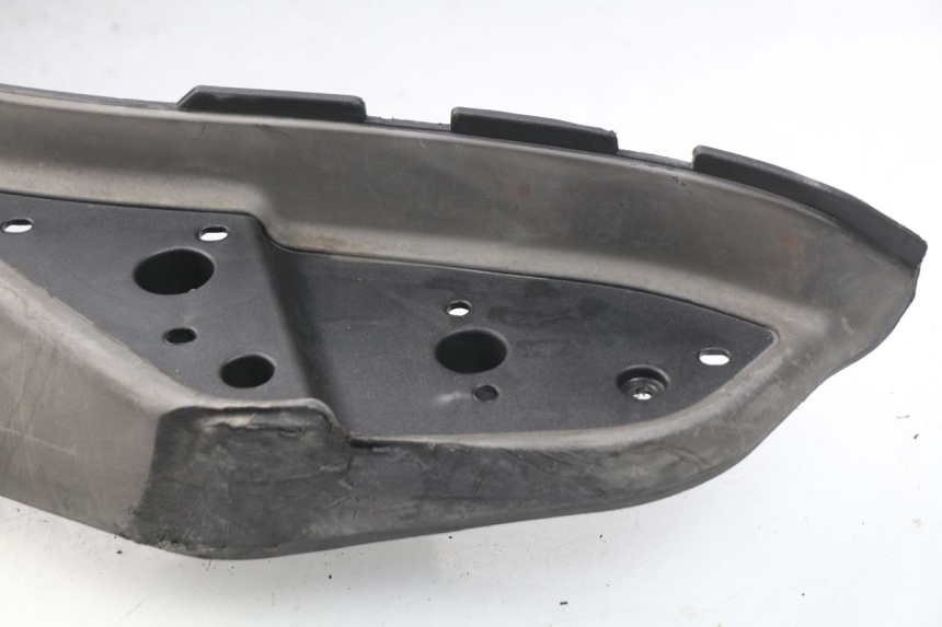 photo de STOPIEŃ PODNÓŻEK APRILIA ATLANTIC 125 (2003 - 2009) - Inny kąt widzenia