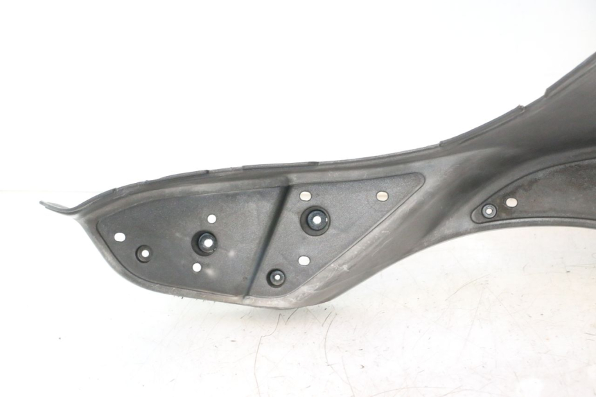 photo de STOPIEŃ PODNÓŻEK APRILIA ATLANTIC S 125 (2010 - 2013) - Zoom stanu zużycia