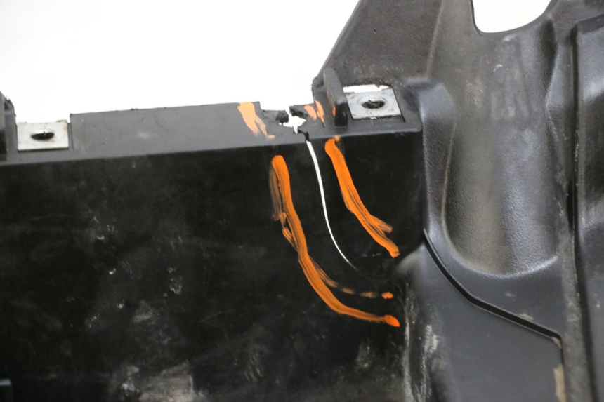 photo de STOPIEŃ PODNÓŻEK MBK BOOSTER SPIRIT 50 (2004 - 2017) - Zoom jakości