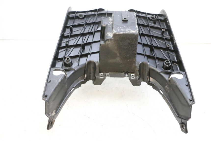 photo de STOPIEŃ PODNÓŻEK MBK BOOSTER SPIRIT 50 (2004 - 2017) - Punkty mocowania