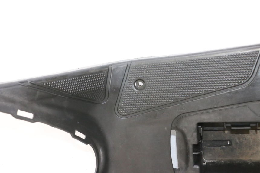 photo de STOPIEŃ PODNÓŻEK MBK BOOSTER SPIRIT NAKED 50 (2004 - 2017) - Zoom stanu zużycia