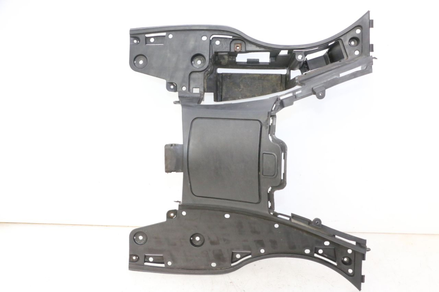 photo de STOPIEŃ PODNÓŻEK SUZUKI BURGMAN 125 (2007 - 2014) - Widok główny