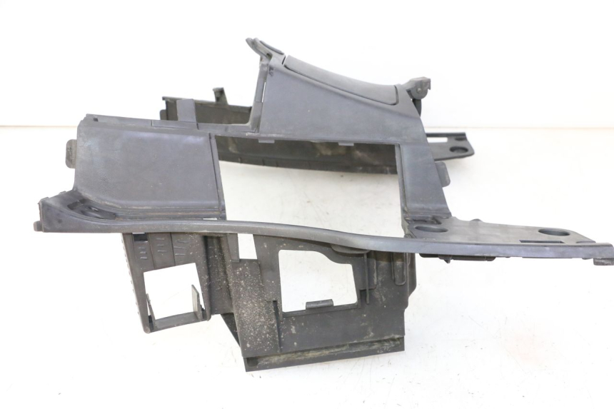 photo de STOPIEŃ PODNÓŻEK SUZUKI BURGMAN 125 (2007 - 2014) - Widok ogólny