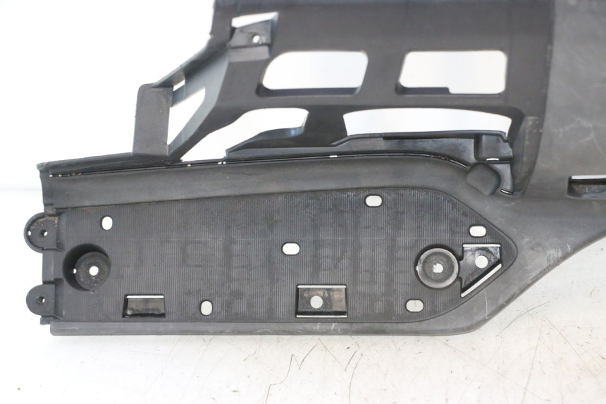 photo de PODNÓŻEK SUZUKI BURGMAN EXECUTIVE ABS 650 (2006 - 2012) - Szczegół części
