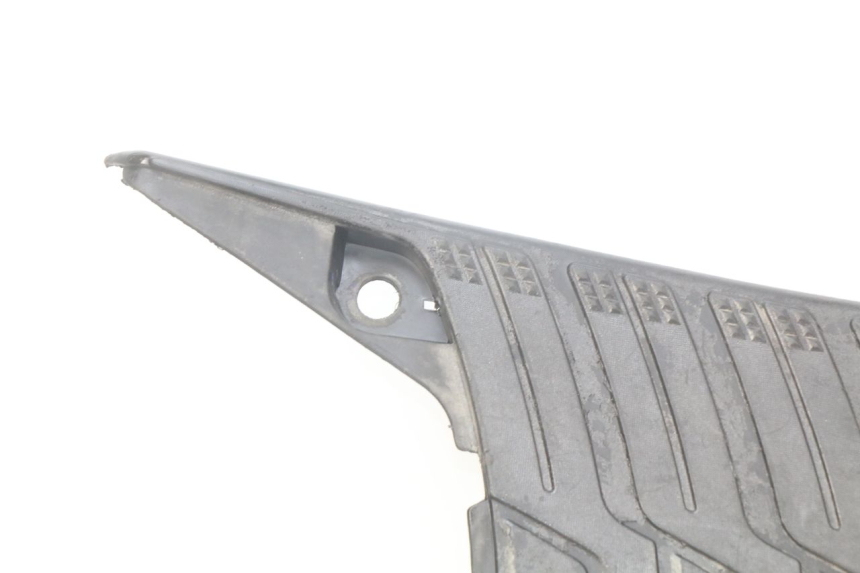 photo de STOPIEŃ PODNÓŻEK YAMAHA BW'S 50 (1999 - 2003) - Widok z bliska