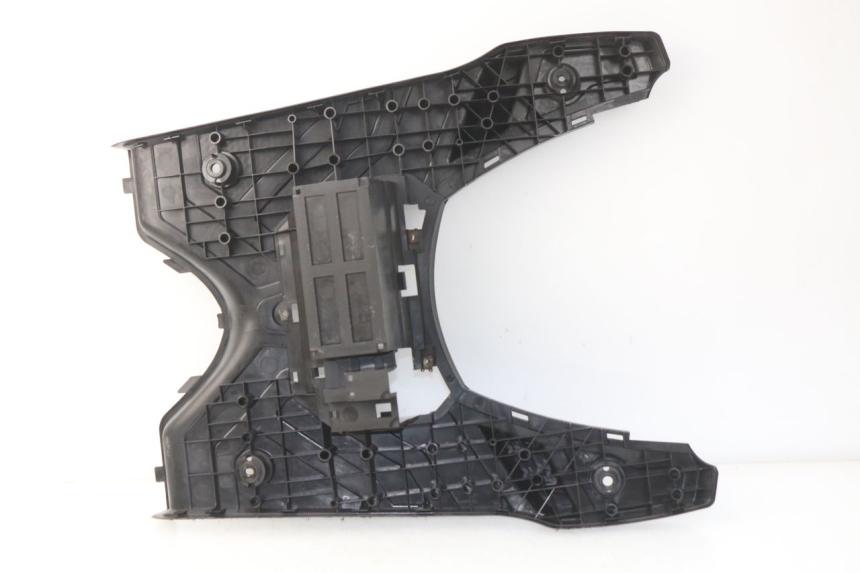 photo de STOPIEŃ PODNÓŻEK YAMAHA BW'S BWS 125 (2010 - 2013) - Szczegóły charakterystyczne