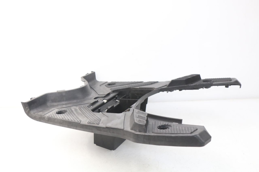 photo de STOPIEŃ PODNÓŻEK YAMAHA BW'S BWS 125 (2010 - 2013) - Zbliżenie techniczne