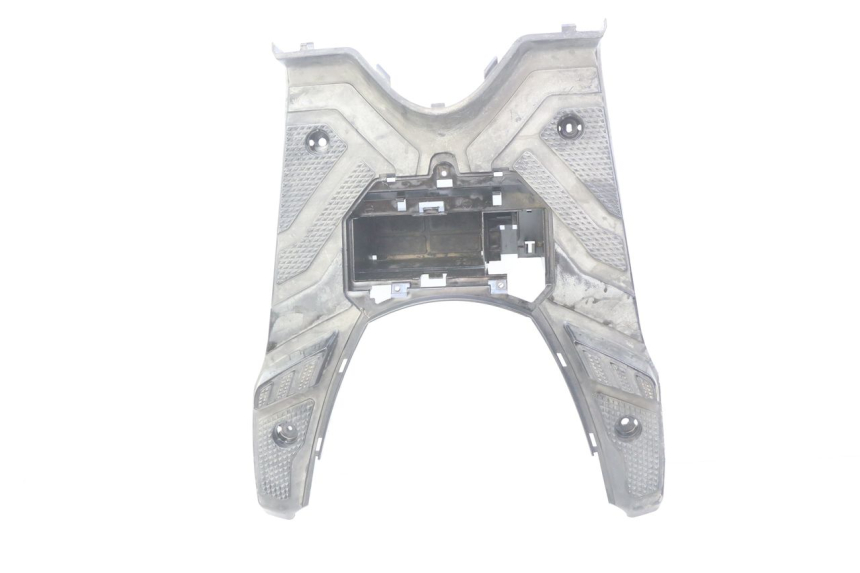 photo de STOPIEŃ PODNÓŻEK YAMAHA BW'S BWS 125 (2010 - 2013) - Zbliżenie techniczne