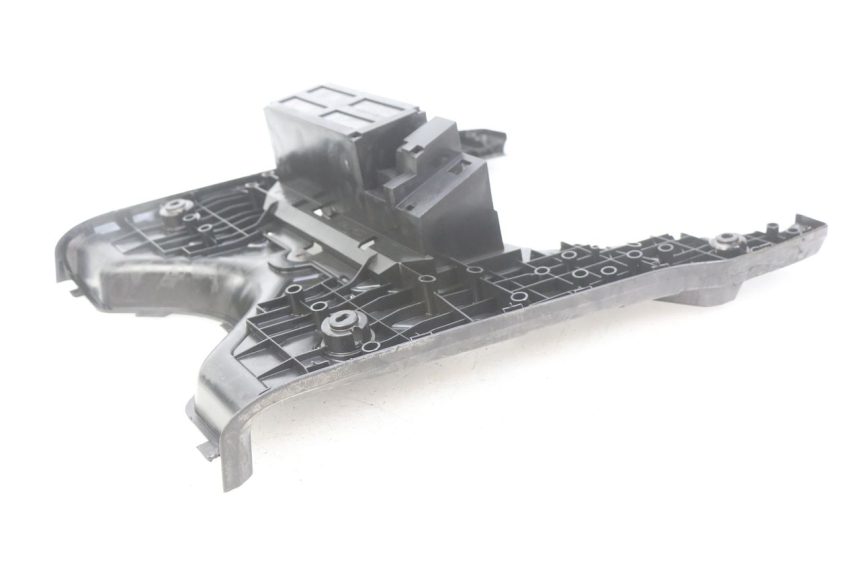 photo de STOPIEŃ PODNÓŻEK YAMAHA BW'S BWS 125 (2010 - 2013) - Punkty mocowania