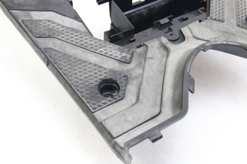 photo de STOPIEŃ PODNÓŻEK YAMAHA BW'S BWS 125 (2010 - 2013) - Stan powierzchni