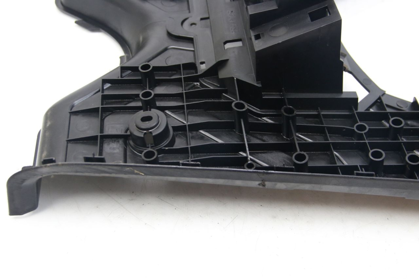 photo de STOPIEŃ PODNÓŻEK YAMAHA BW'S BWS 125 (2010 - 2013) - Oznaczenia i referencje