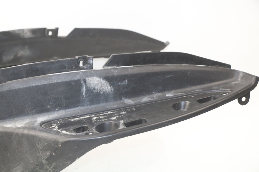 photo de STOPIEŃ PODNÓŻEK ERIDER CARGO 1 (2009 - 2018) - Zbliżenie techniczne