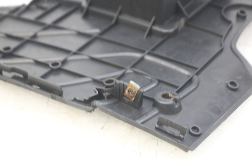 photo de STOPIEŃ PODNÓŻEK ORCAL CAVARO 4T 50 (2019 - 2023) - Zoom stanu zużycia