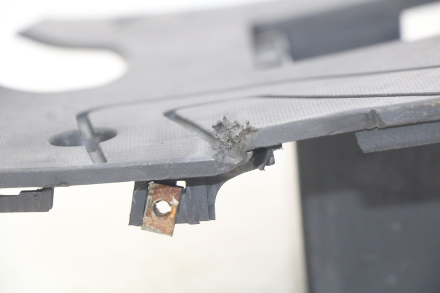 photo de STOPIEŃ PODNÓŻEK ORCAL CAVARO 4T 50 (2019 - 2023) - Punkty mocowania