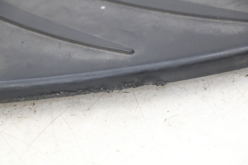 photo de STOPIEŃ PODNÓŻEK PEUGEOT CITYSTAR 2T 50 (2018 - 2021) - Zbliżenie techniczne