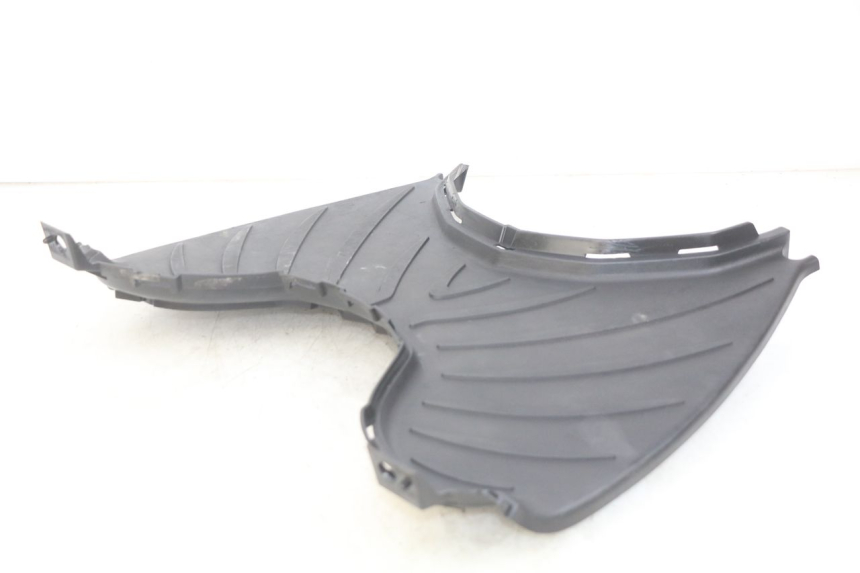 photo de STOPIEŃ PODNÓŻEK PEUGEOT CITYSTAR 125 (2011 - 2017) - Zbliżenie techniczne