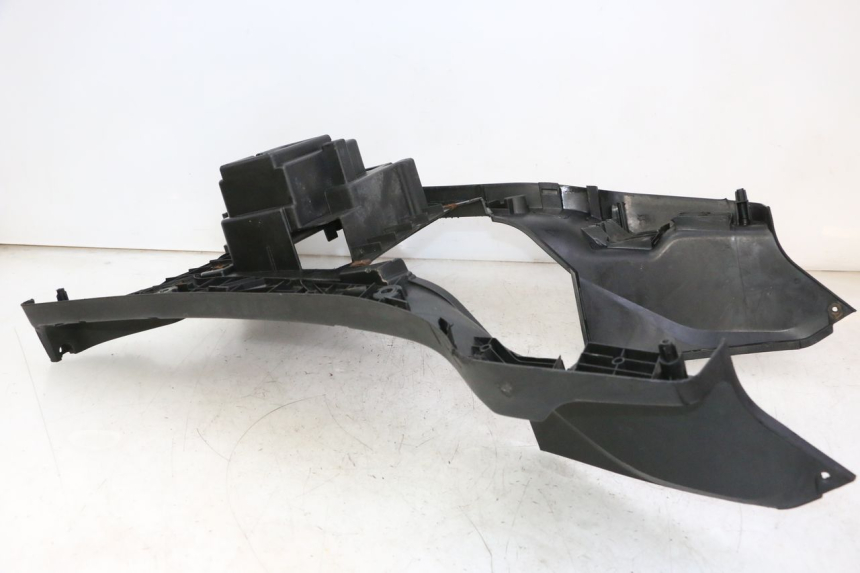 photo de STOPIEŃ PODNÓŻEK SYM CROX 4T 50 (2016 - 2023) - Szczegóły charakterystyczne