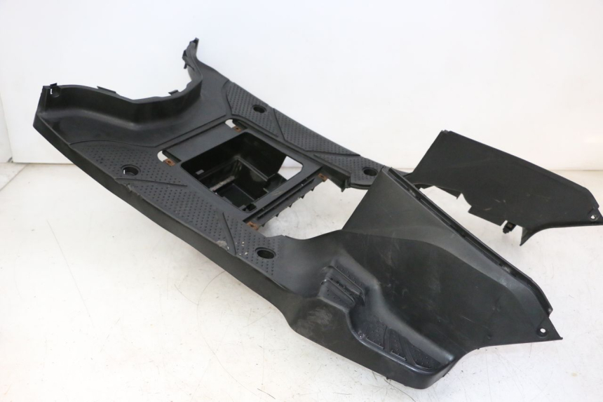 photo de STOPIEŃ PODNÓŻEK SYM CROX 4T 50 (2016 - 2023) - Zbliżenie techniczne