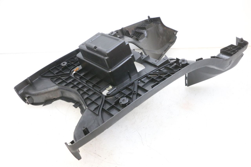 photo de STOPIEŃ PODNÓŻEK SYM CROX 4T 50 (2016 - 2023) - Zbliżenie techniczne