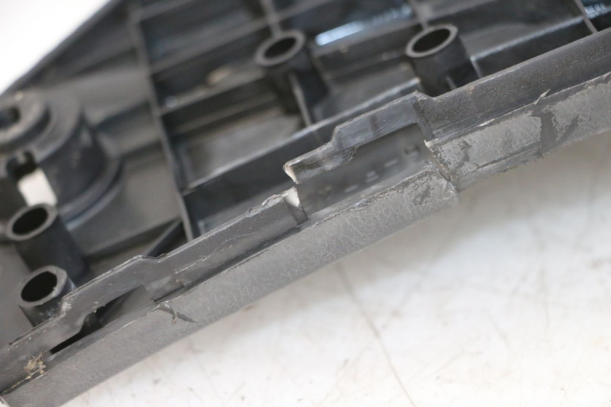 photo de STOPIEŃ PODNÓŻEK YAMAHA CYGNUS X INJECTION 125 (2007 - 2013) - Inny kąt widzenia