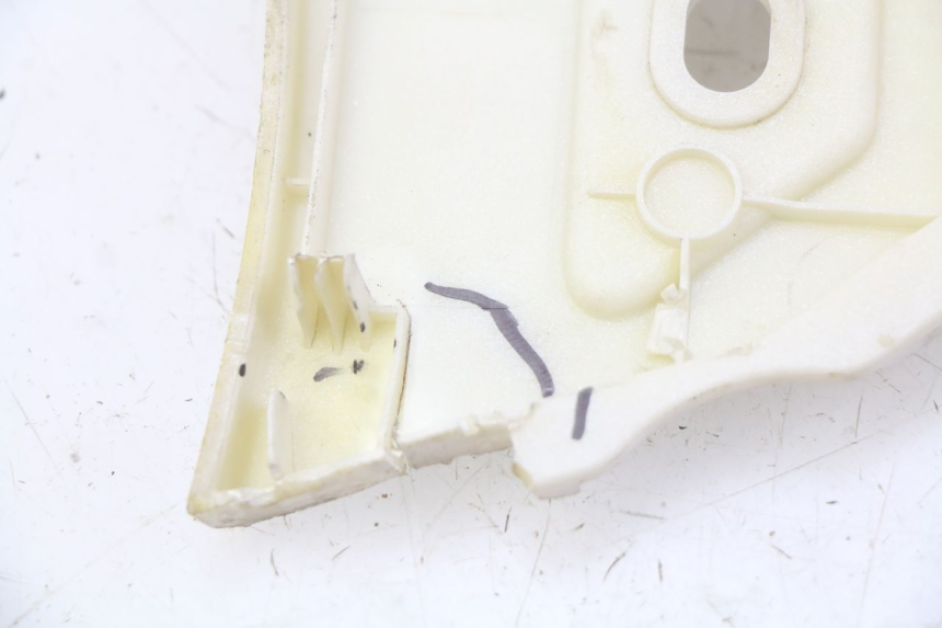 photo de STOPIEŃ PODNÓŻEK PEUGEOT DJANGO 2T 50 (2014 - 2019) - Punkty mocowania