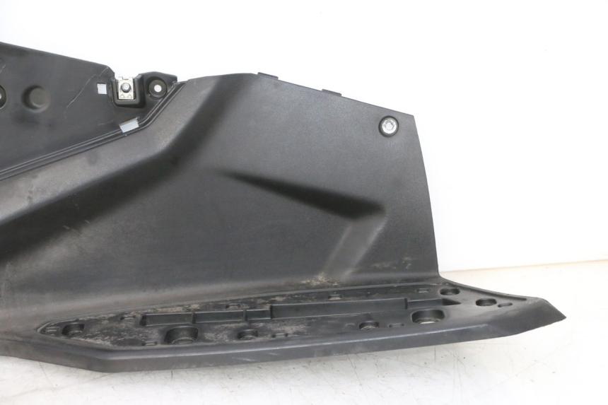 photo de PODNÓŻEK PRAWY QUADRO 4 4D 350 (2015 - 2018) - Widok produktu