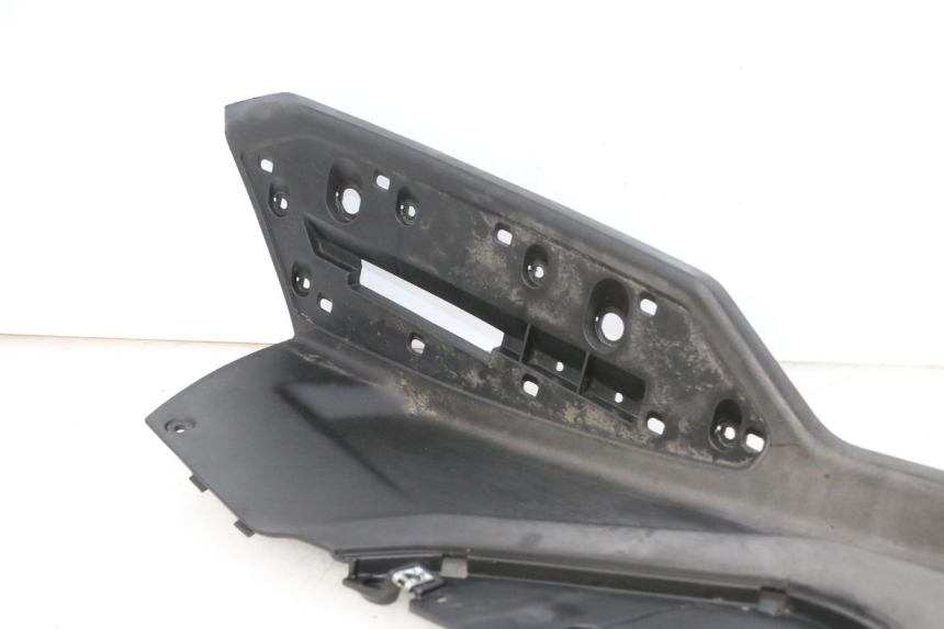 photo de PODNÓŻEK PRAWY QUADRO 4 4D 350 (2015 - 2018) - Punkty mocowania