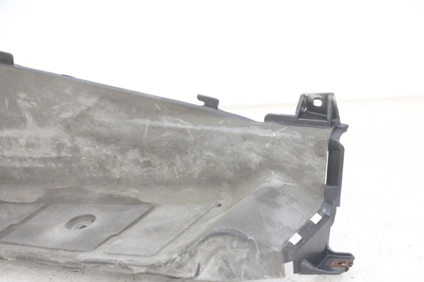 photo de PODNÓŻEK PRAWY SUZUKI BURGMAN 125 (2007 - 2014) - Widok ogólny