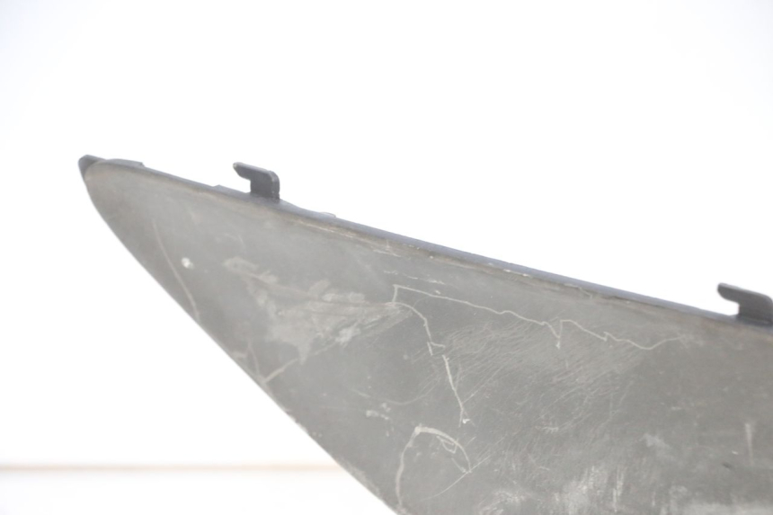 photo de PODNÓŻEK PRAWY SUZUKI BURGMAN 125 (2007 - 2014) - Punkty mocowania