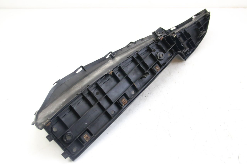 photo de PODNÓŻEK PRAWY KYMCO DINK STREET 125 (2009 - 2014) - Oznaczenia i referencje