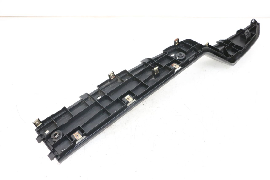 photo de PODNÓŻEK PRAWY KYMCO DINK STREET 125 (2009 - 2014) - Szczegół części