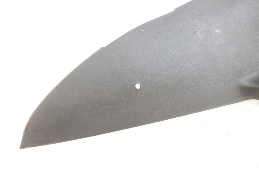 photo de PODNÓŻEK PRAWY PEUGEOT ELYSEO 125 (1999 - 2004) - Stan powierzchni