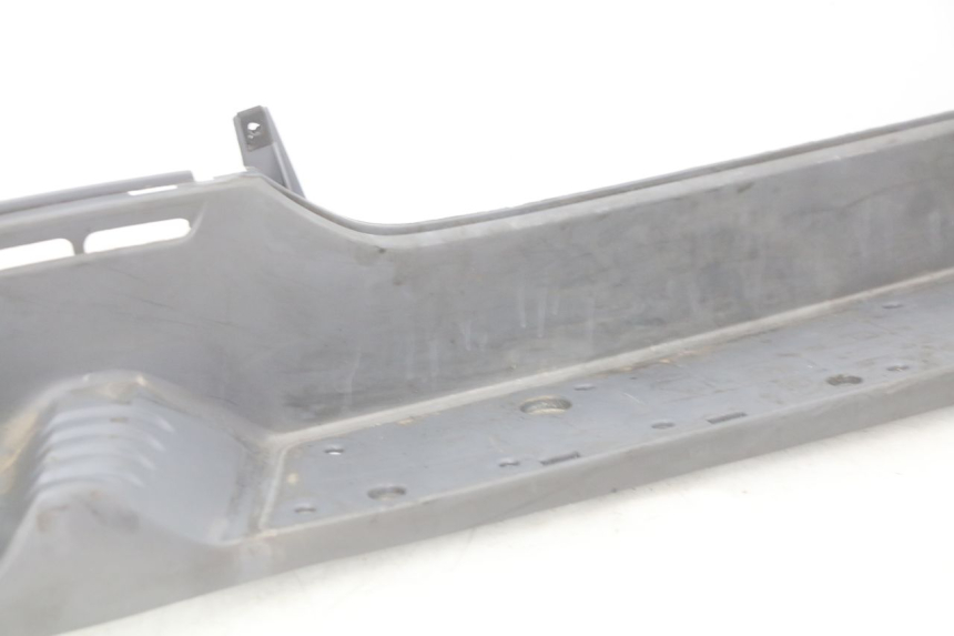 photo de PODNÓŻEK PRAWY HONDA FES PANTHEON 2T 125 (1998 - 2002) - Stan powierzchni